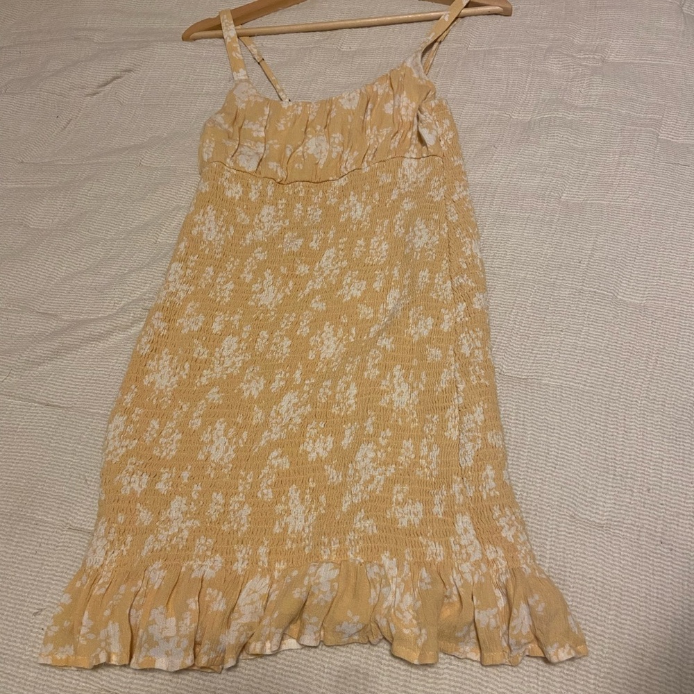 Abercrombie & Fitch Yellow and White Floral Dress